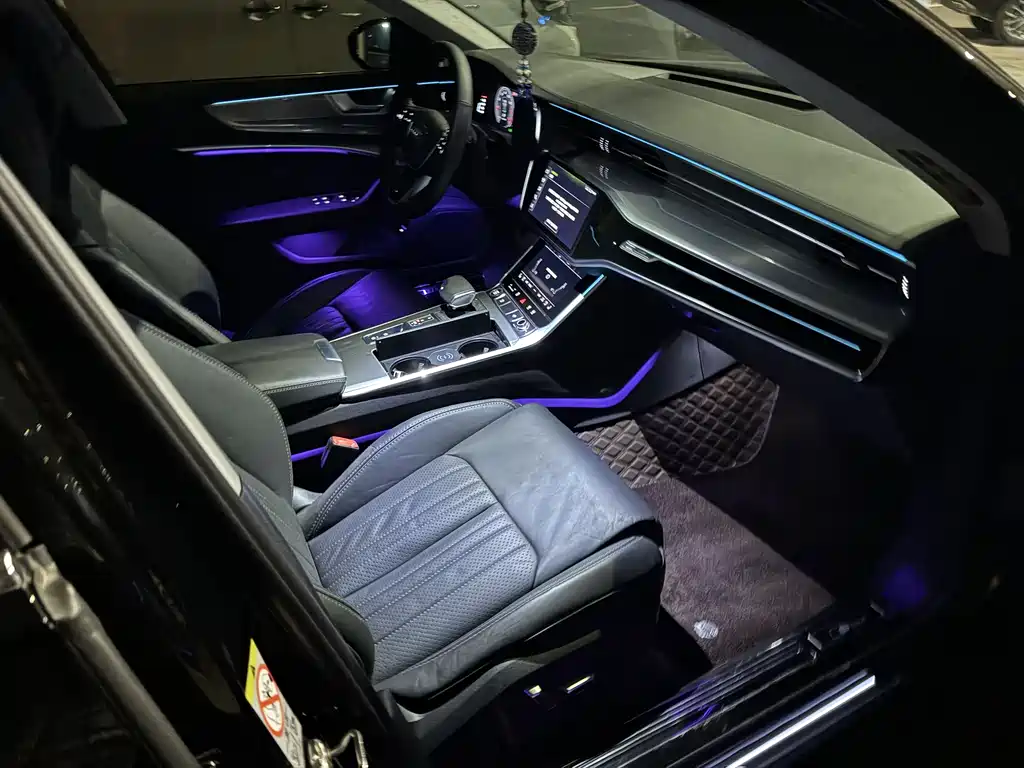 Audi A6L 2023 — фото 3