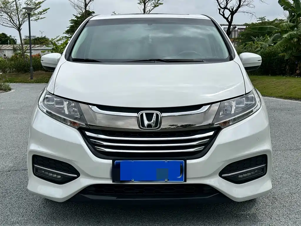 Honda Odyssey 2019 — фото 2