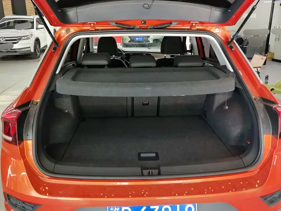 Volkswagen T-Roc 2019