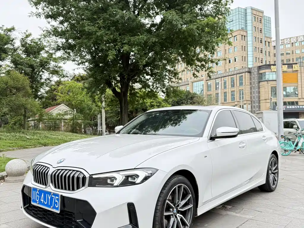 BMW 3 Series 2023