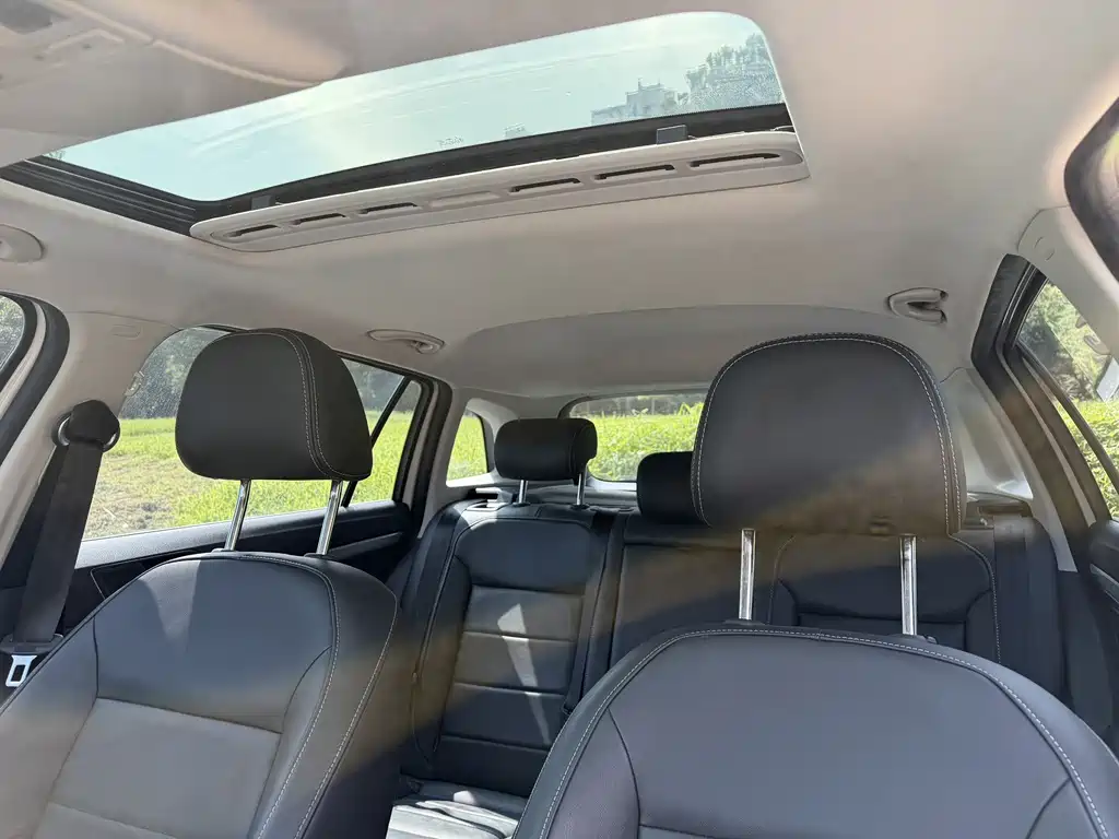 Volkswagen Gran Lavida 2017 — фото 10