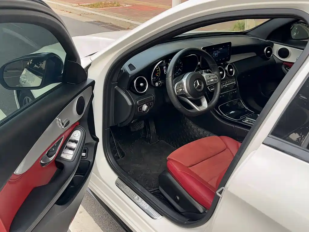 Mercedes-Benz C-Class 2020 — фото 13