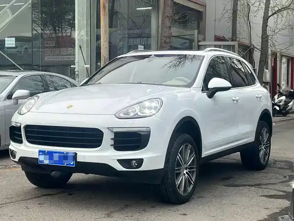 Porsche Cayenne 2016
