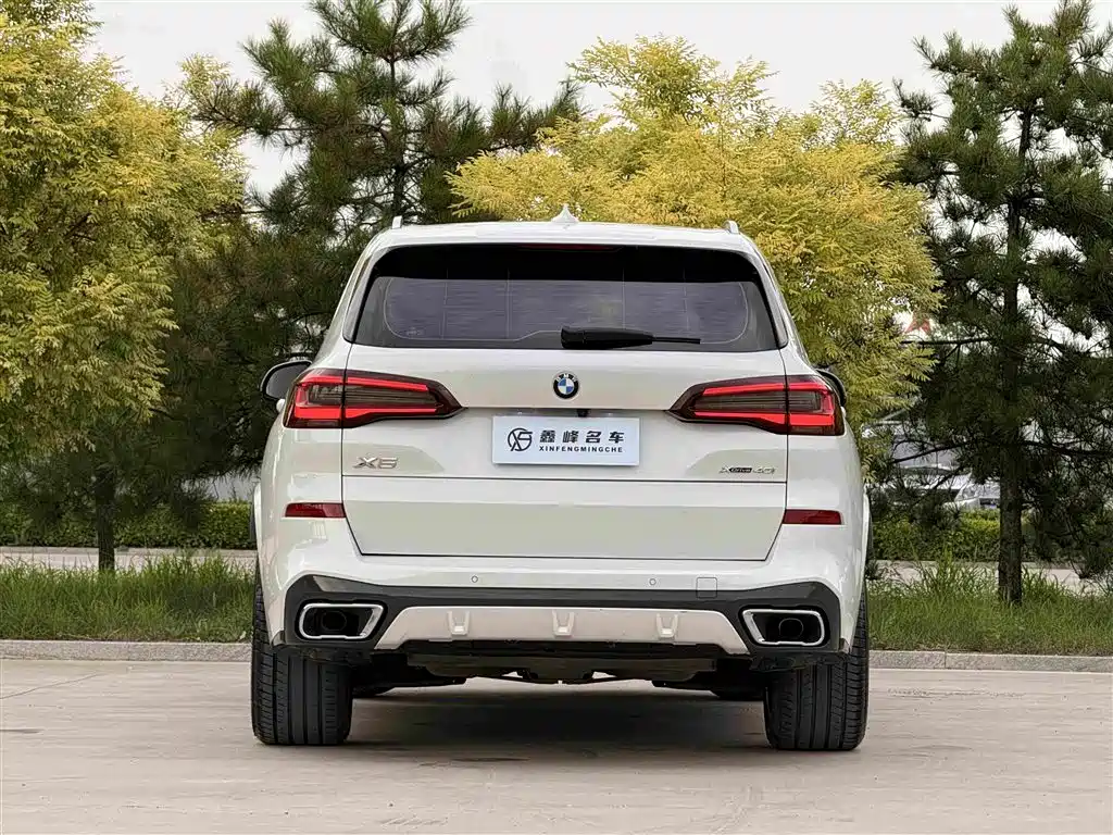 BMW X5 2022 — фото 27