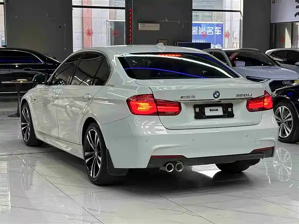BMW 3 Series 2019
