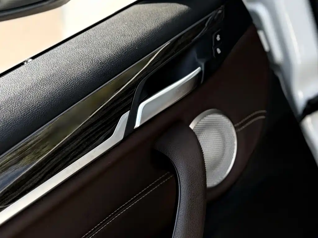BMW X1 2022 — фото 12