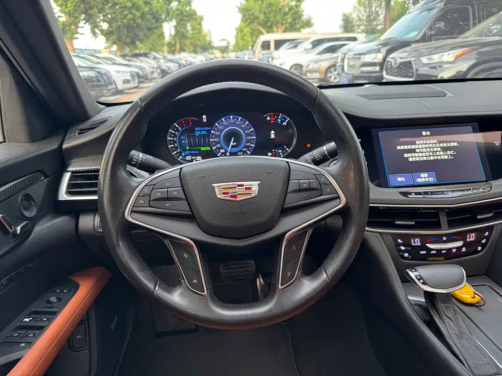 Cadillac CT6 2017 — фото 10