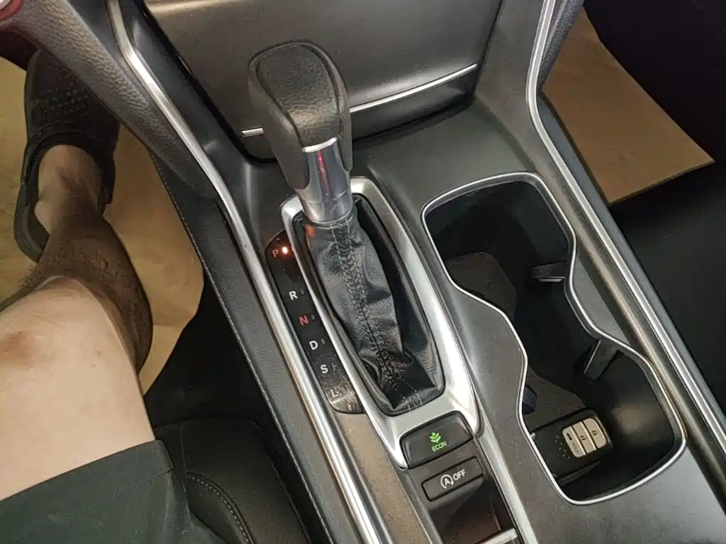 Honda Accord 2021 — фото 14