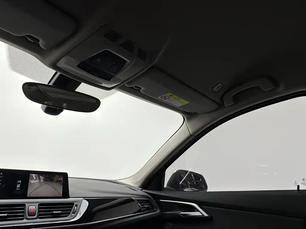 BMW 1 Series 2020 — фото 16