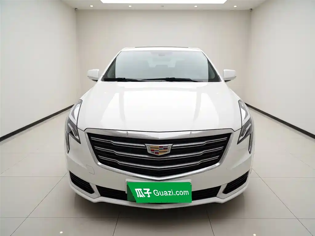 Cadillac XTS 2018 — фото 24