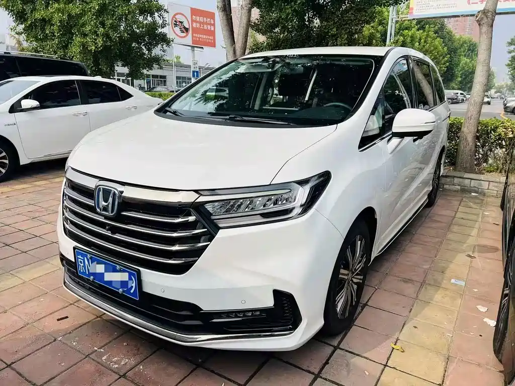 Honda Odyssey 2023 — фото 1
