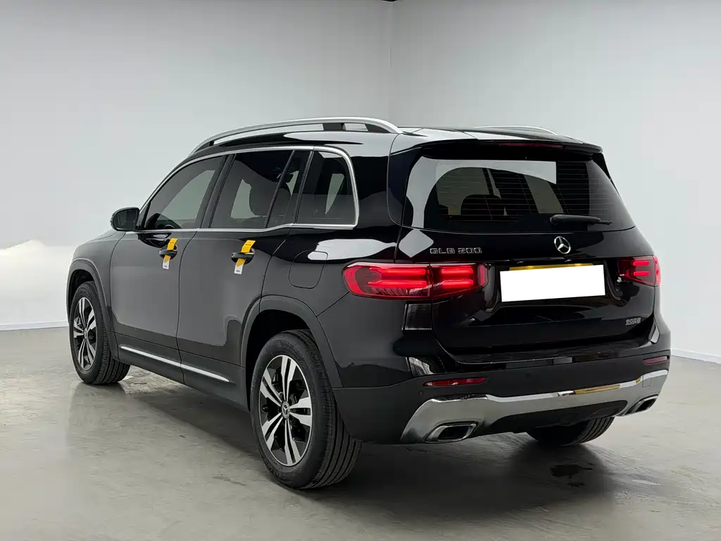 Mercedes-Benz GLB 2024