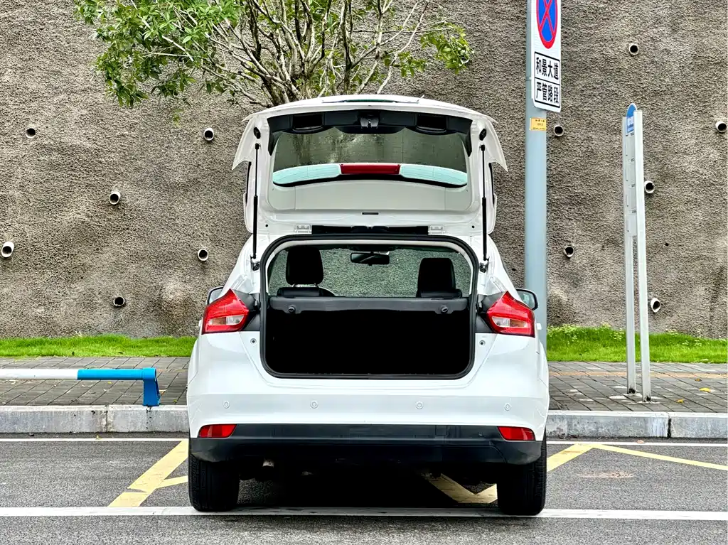 Ford Focus 2016