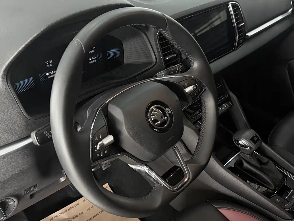 Skoda Karoq 2022 — фото 9