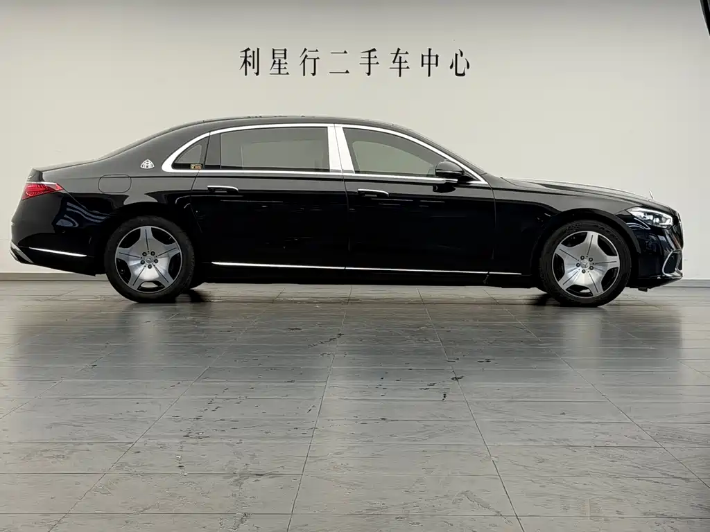 Mercedes-Benz Maybach S-Class 2024