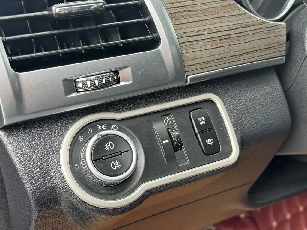 Haval H9 2015 — фото 17