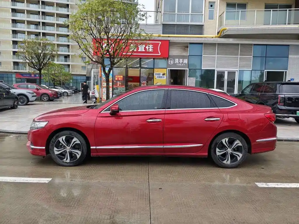 Honda Spirior 2015 — фото 3