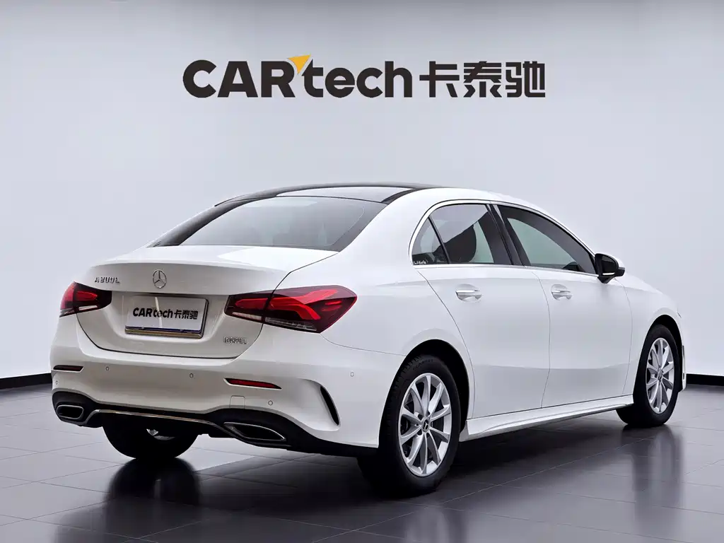 Mercedes-Benz A-Class 2019 — фото 5