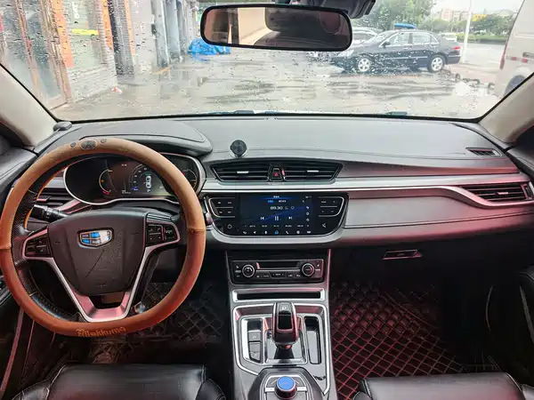 Geely Emgrand New Energy 2018