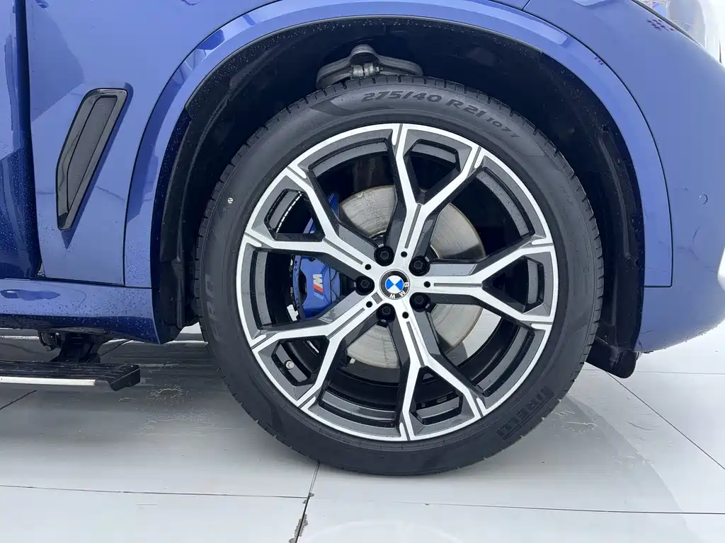 BMW X5 2022 — фото 11