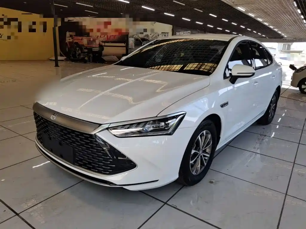 BYD Qin PLUS 2025 — фото 2