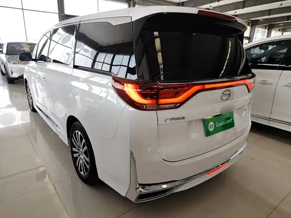 GAC Trumpchi M8 2021