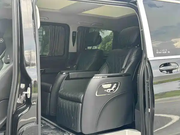 Mercedes-Benz V-Class 2021