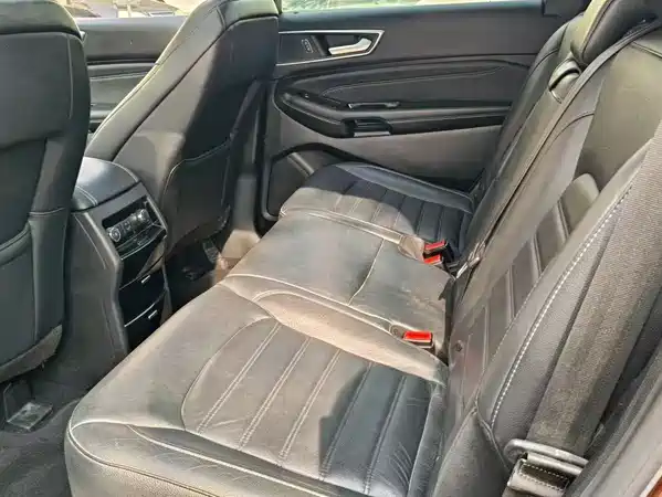 Ford Edge 2016