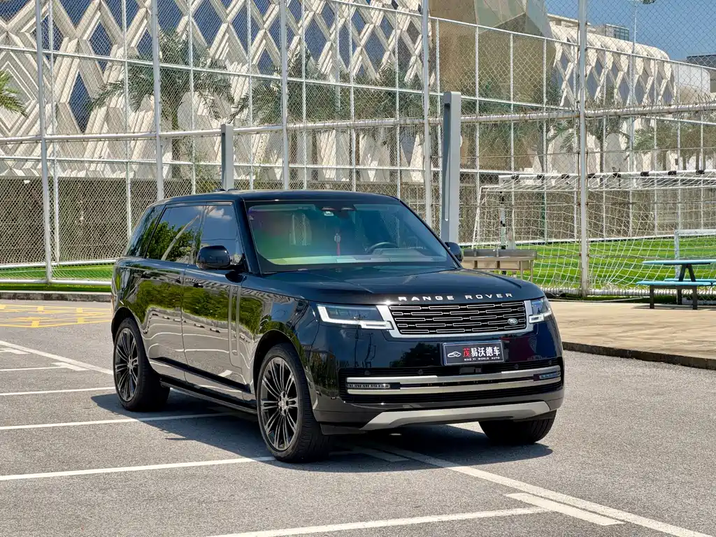 Land Rover Range Rover 2025 — фото 3