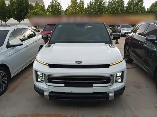 Geely ICON 2023