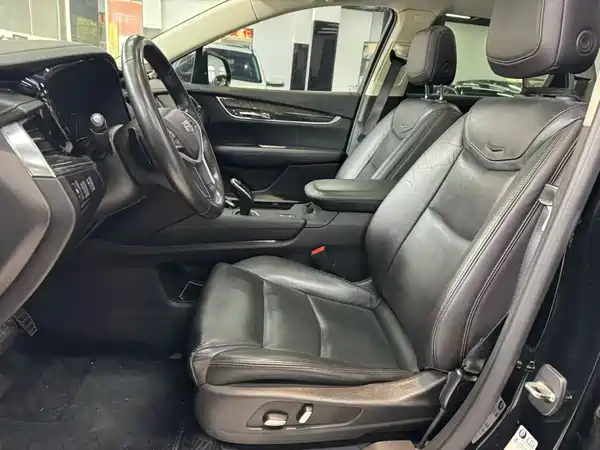 Cadillac XT5 2017