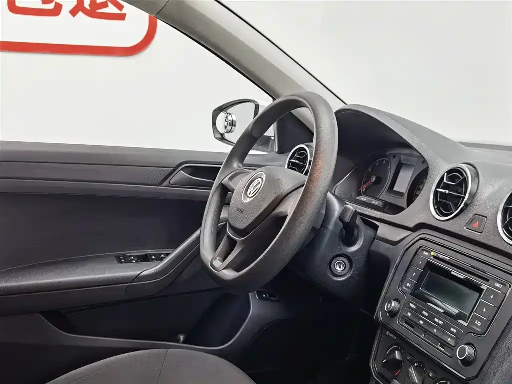 Volkswagen Jetta 2019 — фото 22