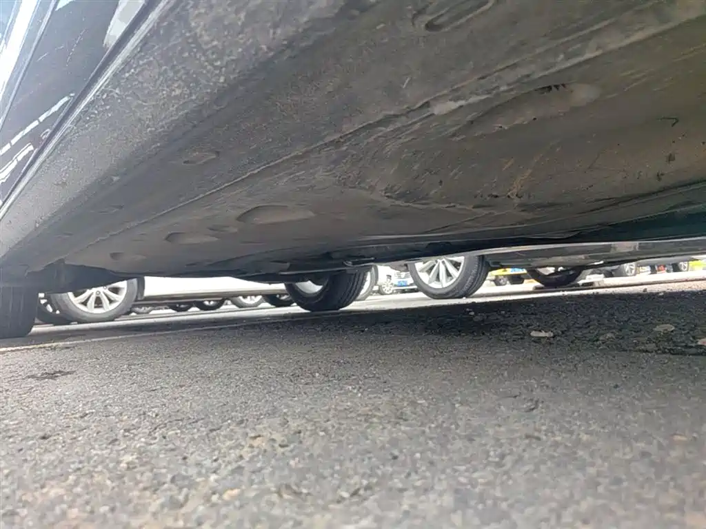 Volkswagen Passat 2015 — фото 21
