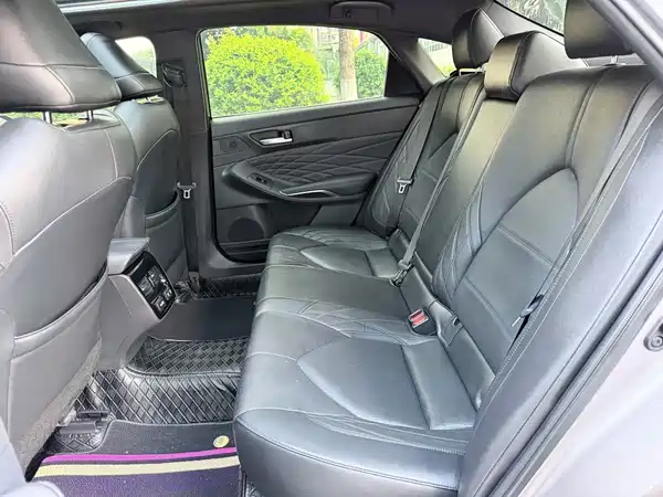 Toyota Avalon 2019