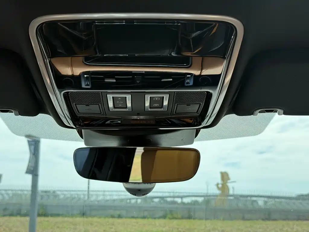 Land Rover Range Rover Sport 2018 — фото 20