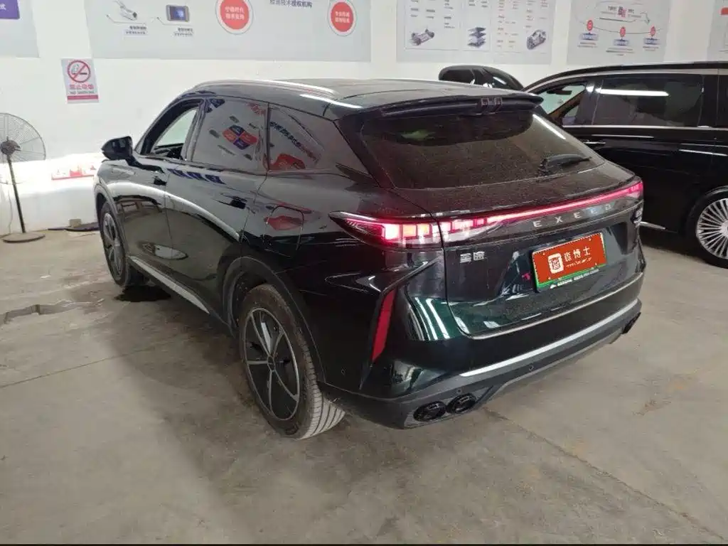 Exeed Yaoguang C-DM 2024 — фото 4