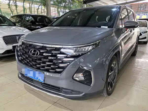 Hyundai Custin 2022