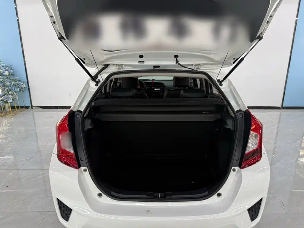 Honda Fit 2018 — фото 18