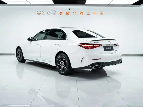 Mercedes-Benz C-Class 2025