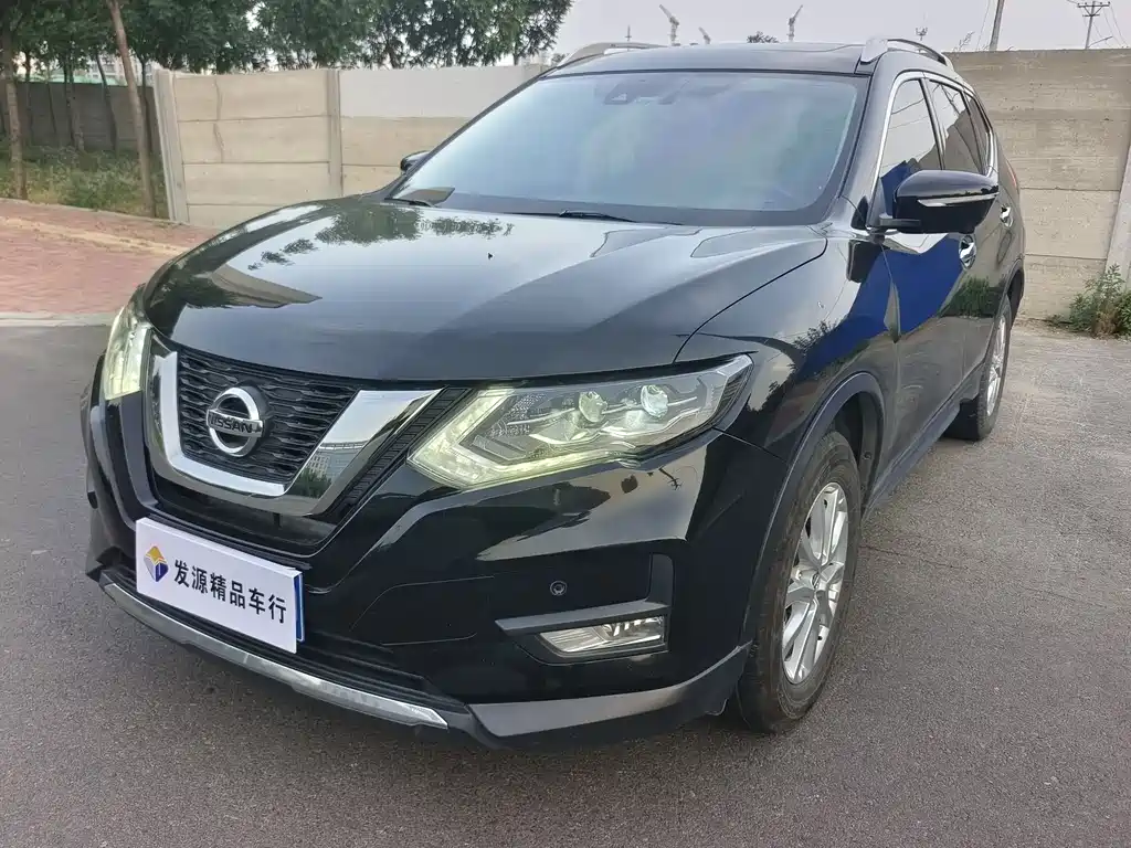 Nissan X-Trail 2019 — фото 1
