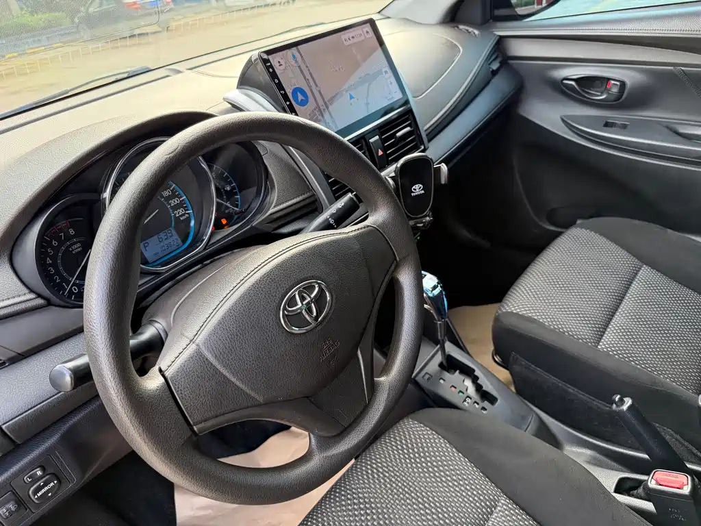 Toyota Vios 2016 — фото 15