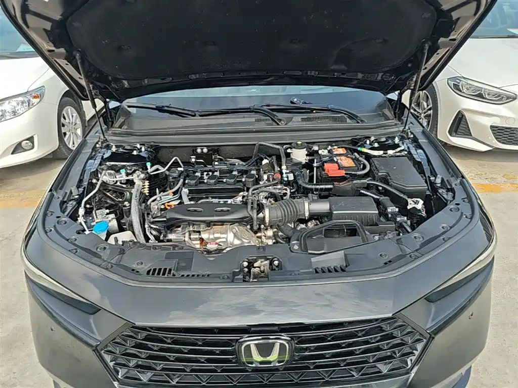 Honda Accord 2023 — фото 20
