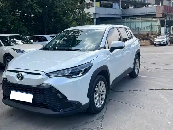 Toyota Frontlander 2024