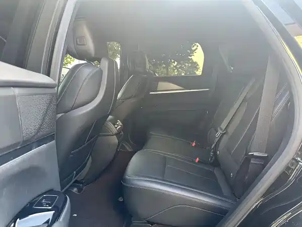 Cadillac XT5 2025