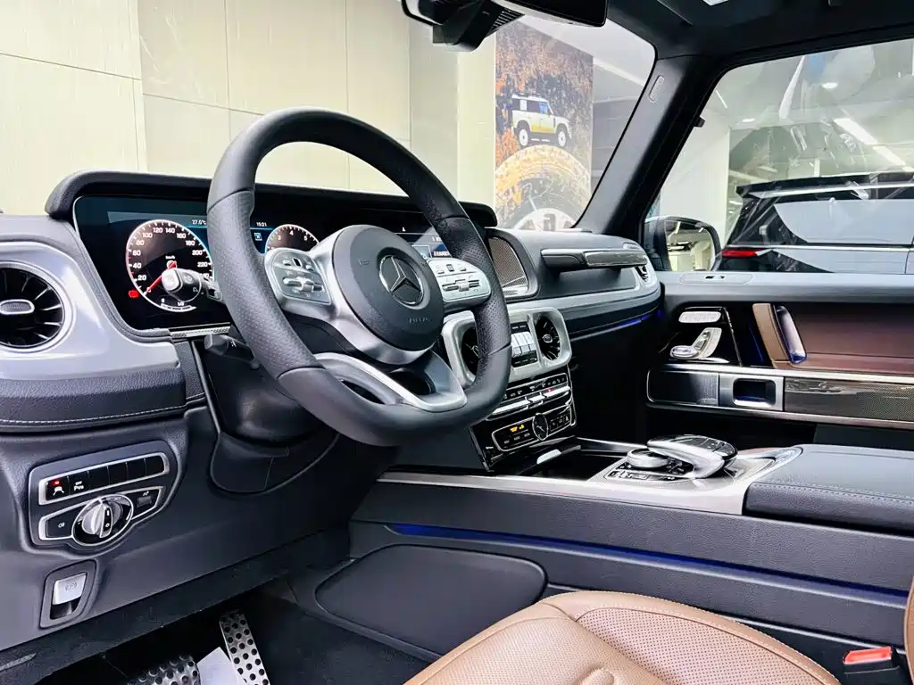 Mercedes-Benz G-Class 2020 — фото 8