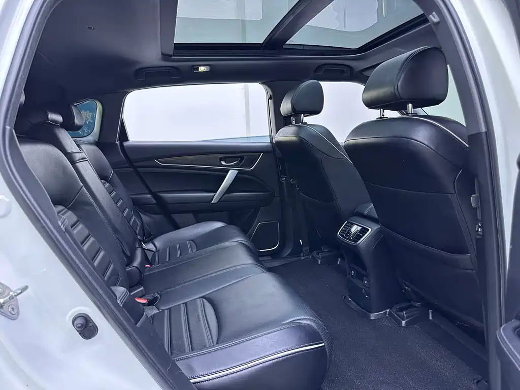 Honda UR-V 2018 — фото 12