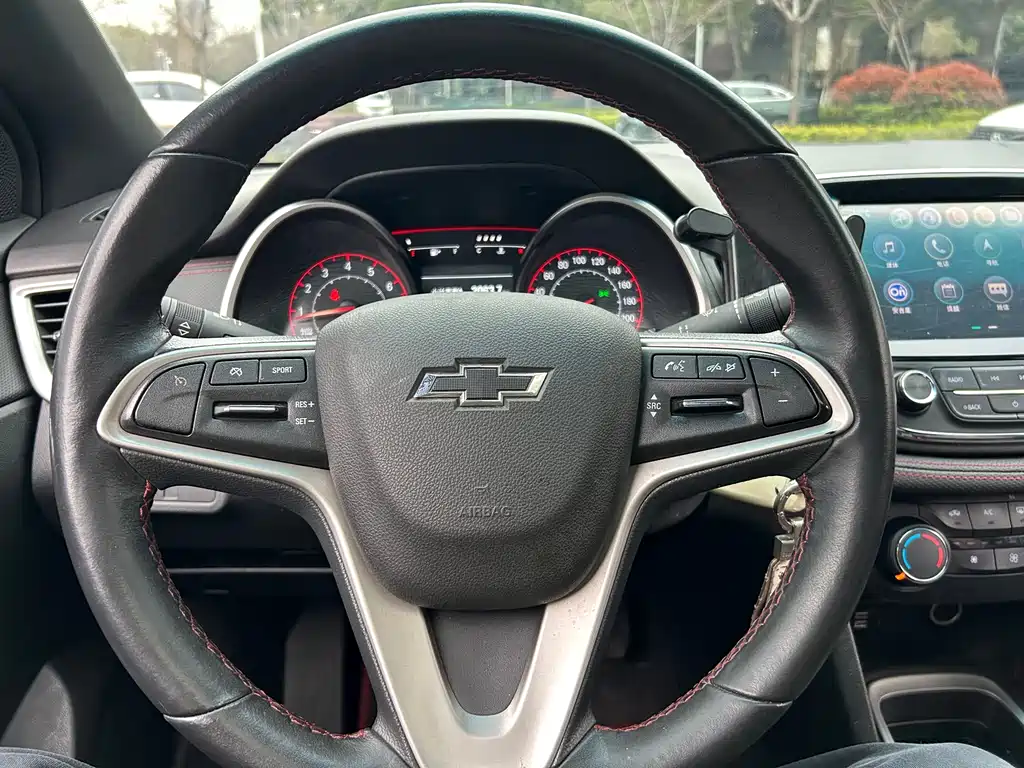 Chevrolet Cruze 2019 — фото 15