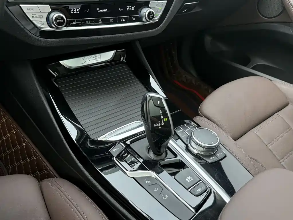 BMW X3 2021