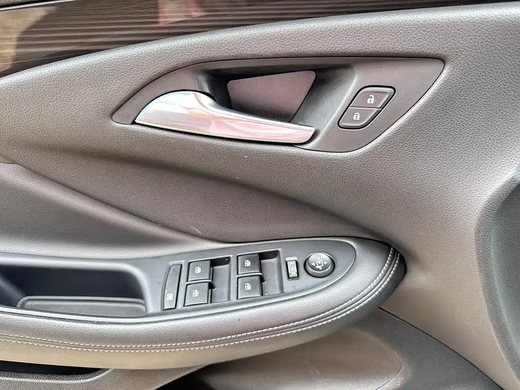 Buick Envision Plus 2020 — фото 16