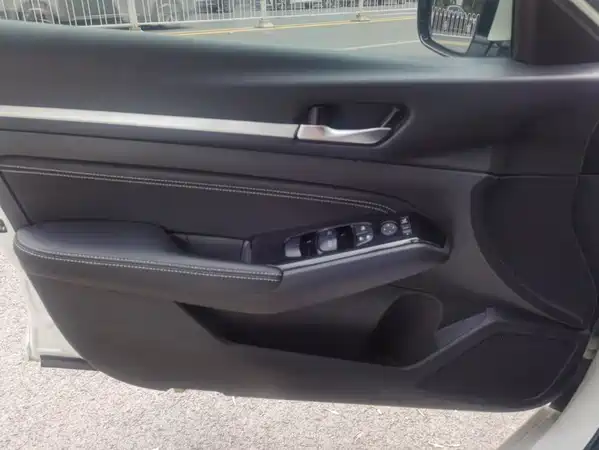 Nissan Teana 2022